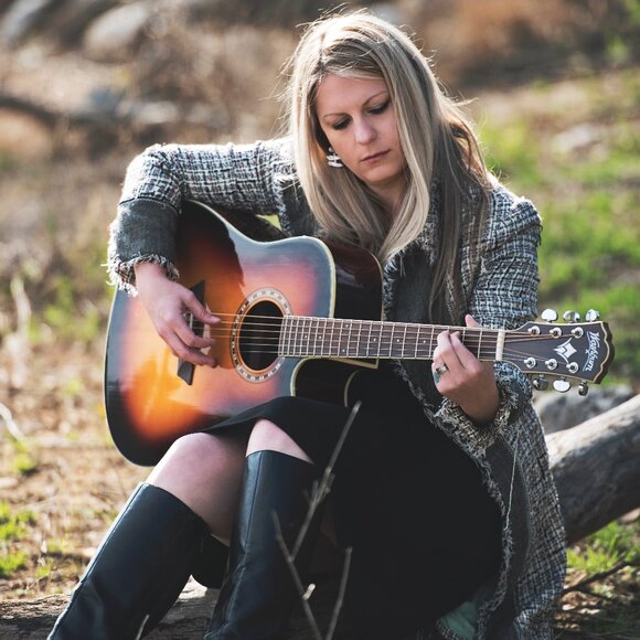 DoctorMum’s Live Show Deals on Lux & Designer Bags & Clothes, Jewelry, Skincare - Picture 3 of 16